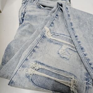 American Eagle Outfitters Light Blue Distressed Skinny Jeans